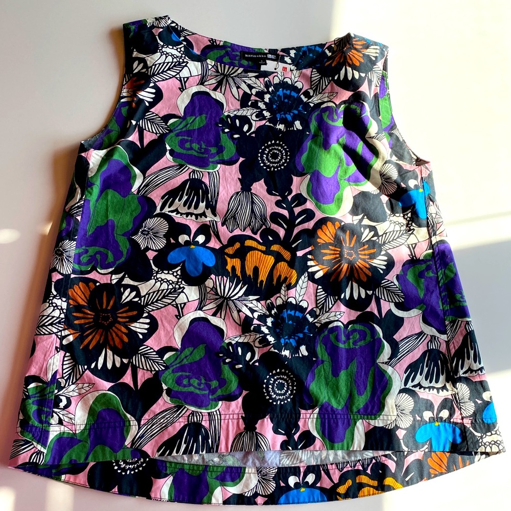MARIMEKKO for Uniqlo Limited Edition Sleeveless Top - S Only available til Jan 6